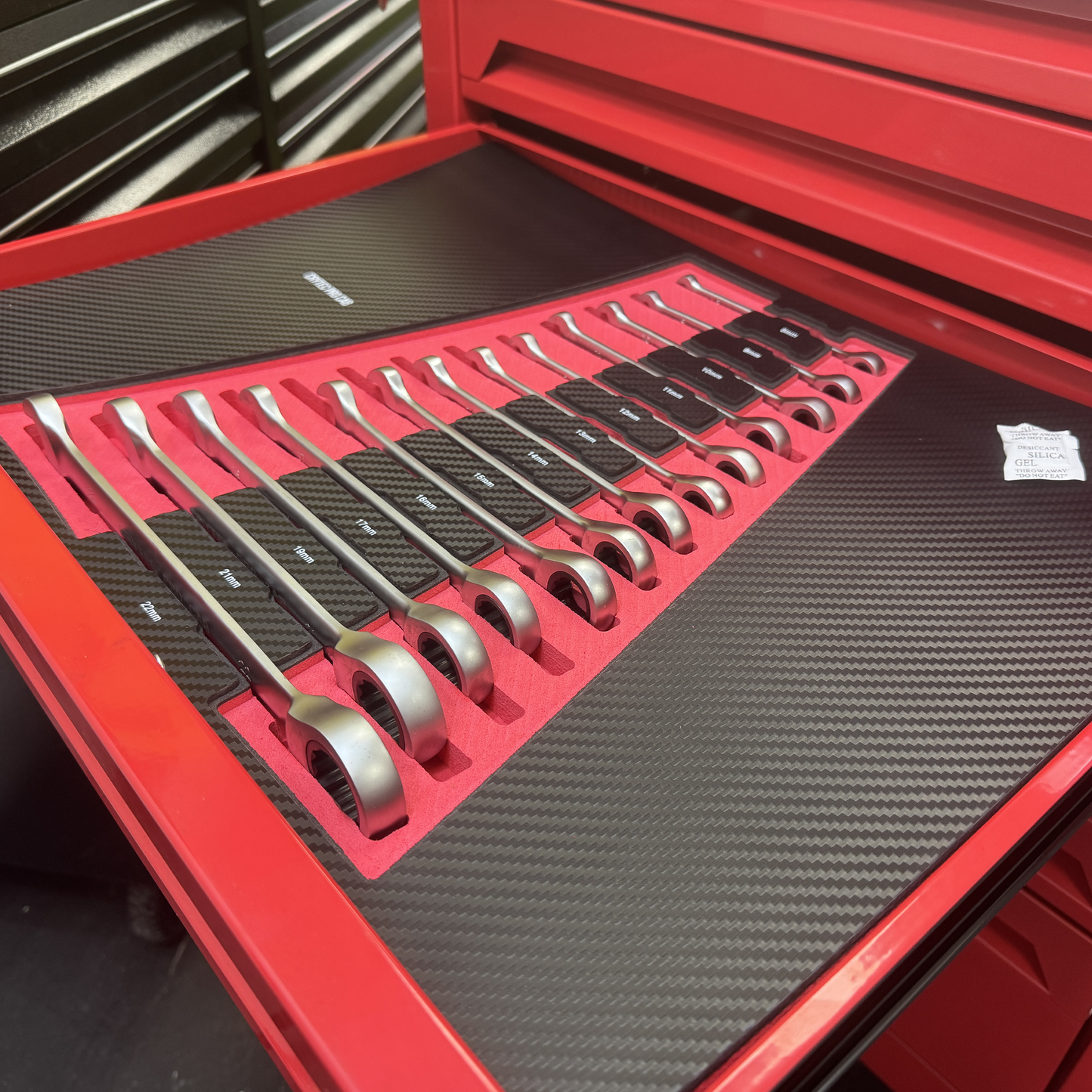Crytec Roll Tool Pro Cab With Tools 7 Drawers Roller Cabinet with 250 piece tools INCLUDED
