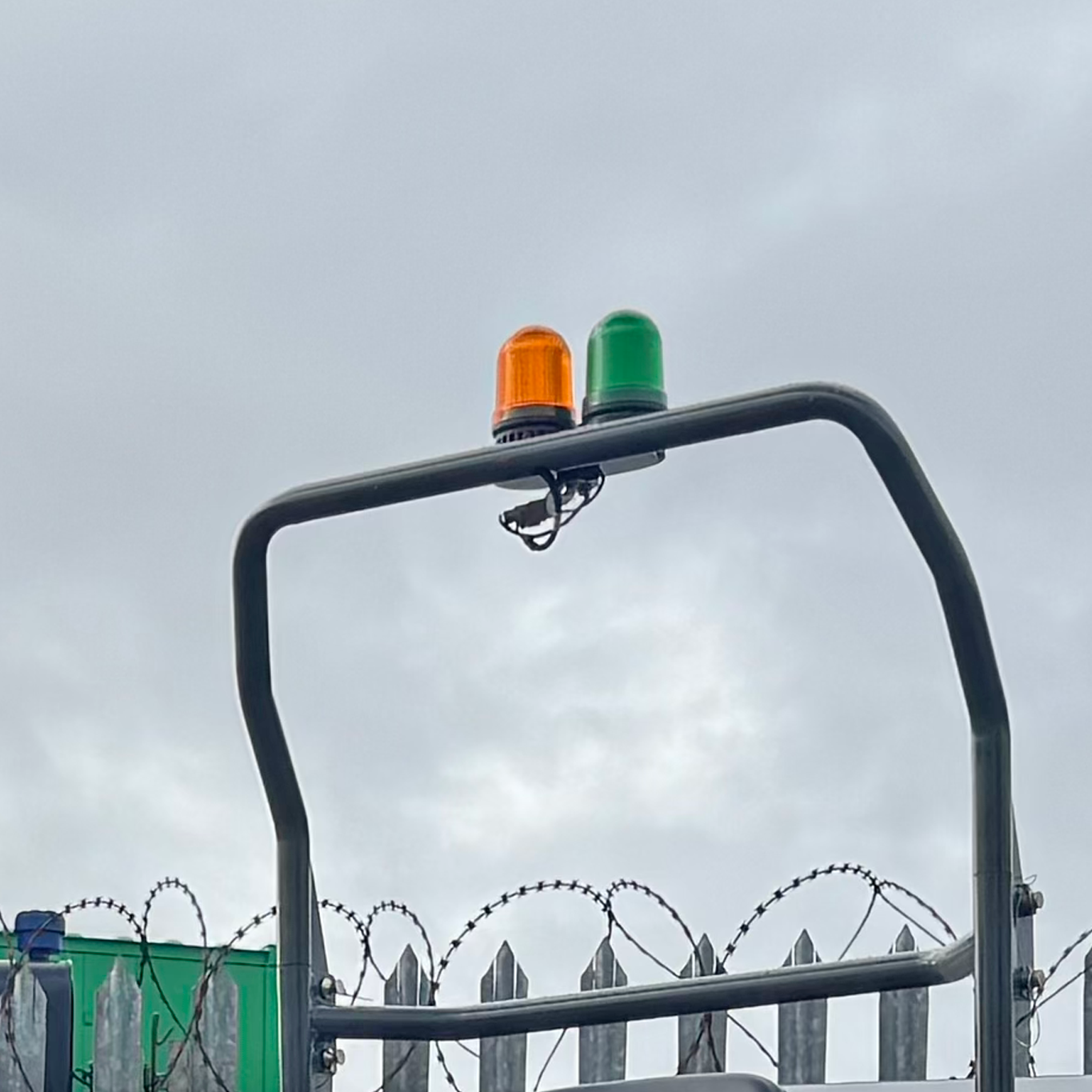 Shantui SE12 Mini Excavator | Kubota Engine Euro Stage 5 | 1200kg | 3 Cylinder