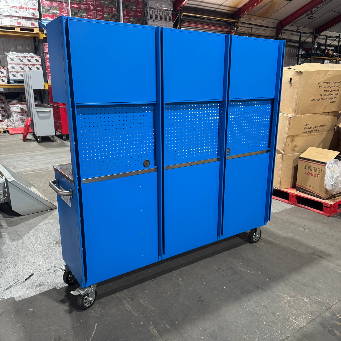 Ex Display 72" Pro Tool Cabinet | Blue | Stainless Top | 15 Drawers | WITH PEGBOARD