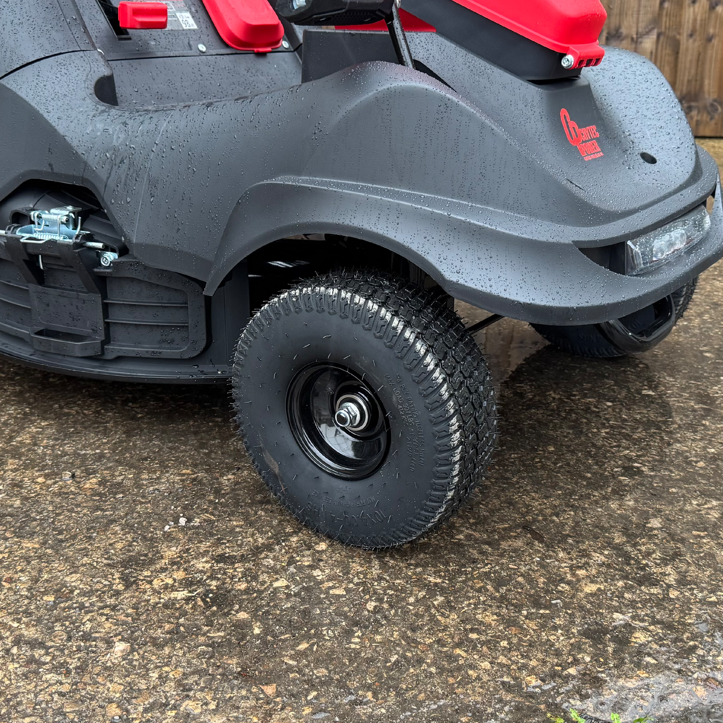 Crytec 26 inch Ride On Petrol Lawn Mower 224cc Mulcher
