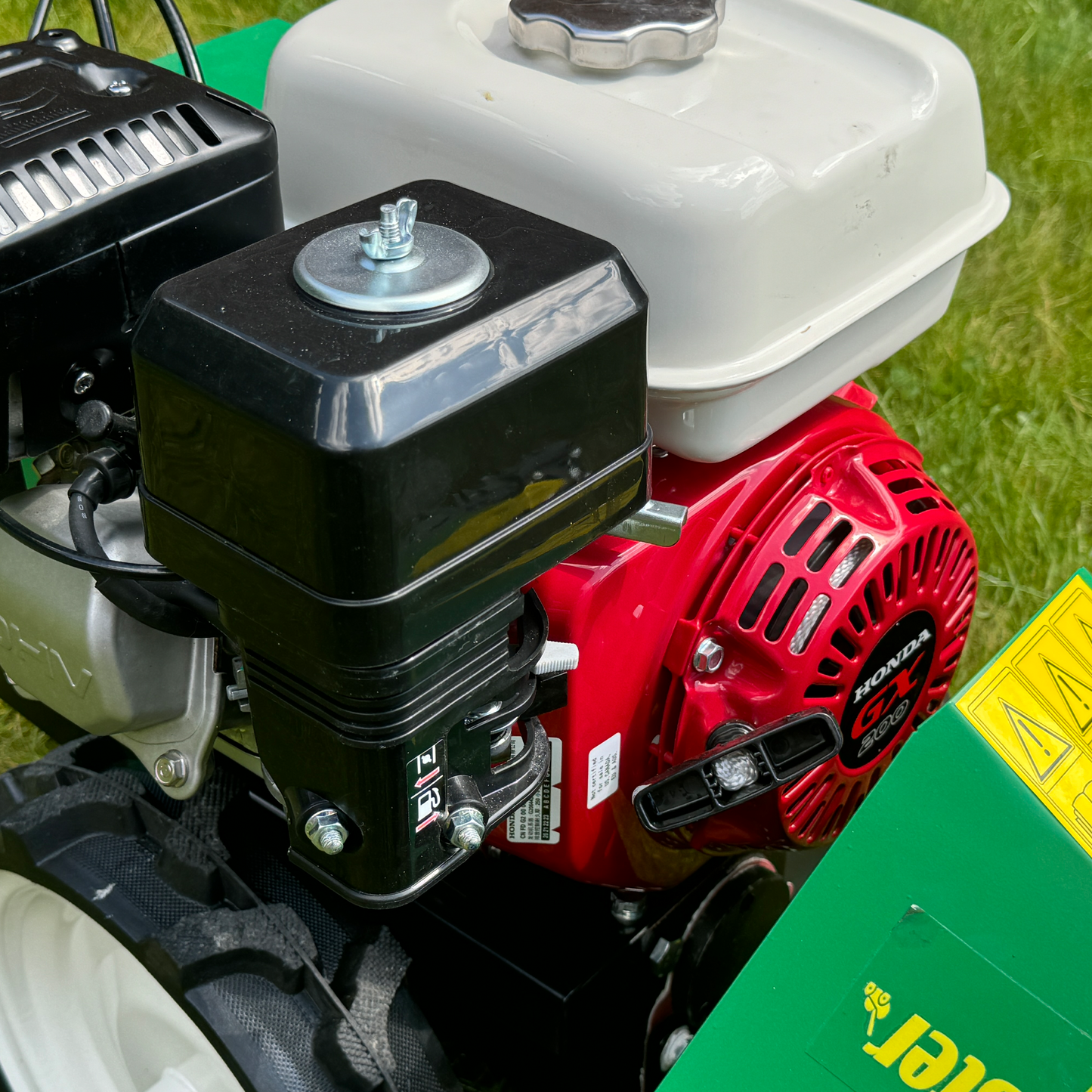Meadow Master Scyther Mower Honda GX200 Engine
