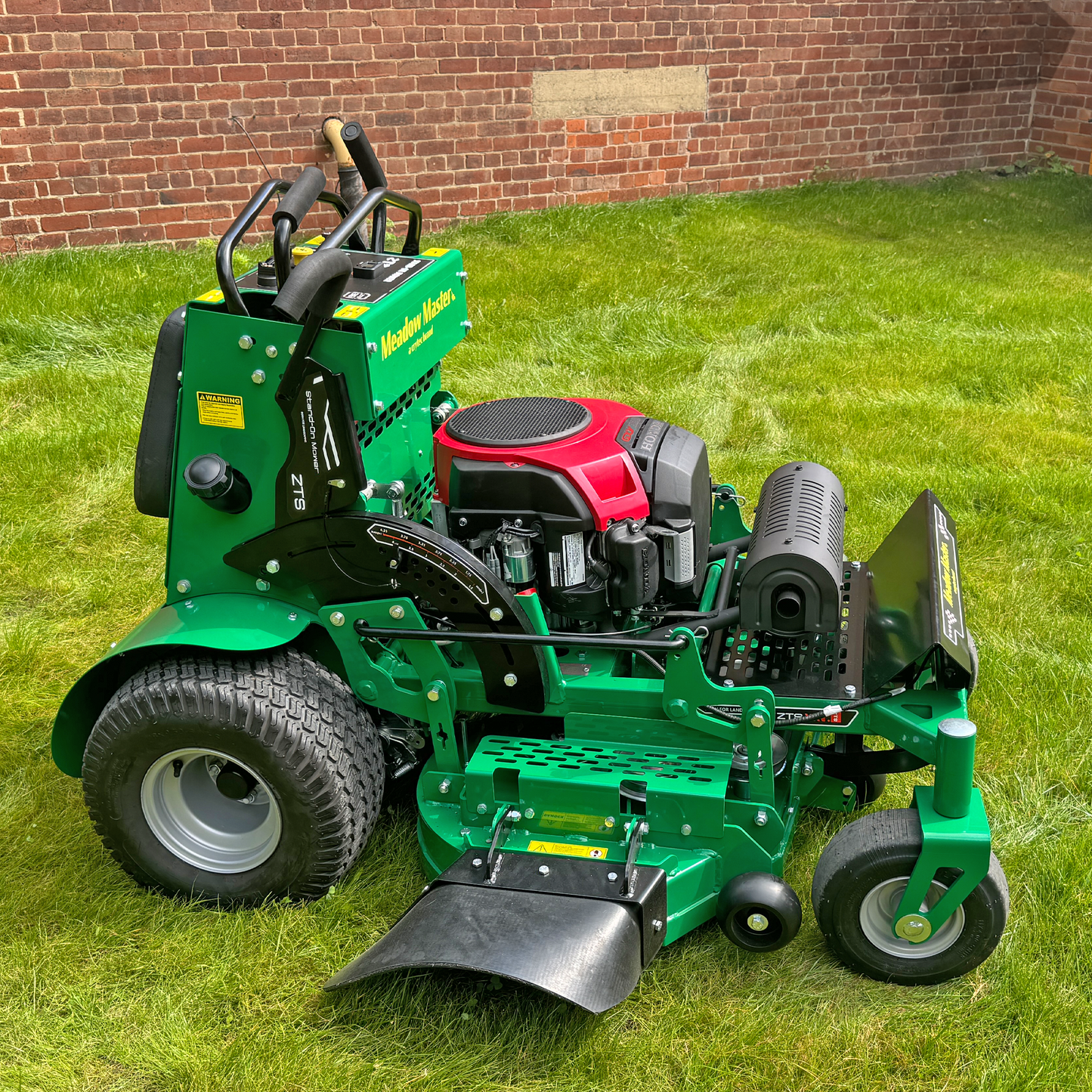 Meadow Master Zero Turn Stand On Mower Honda GX630 Engine