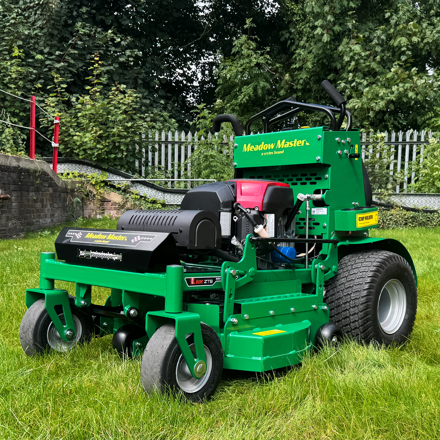 Meadow Master Zero Turn Stand On Mower Honda GX630 Engine