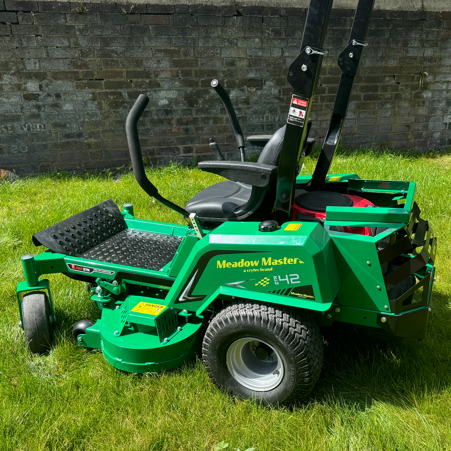 Meadow Master Zero Turn Ride On Lawn Mower Honda GX630 Engine