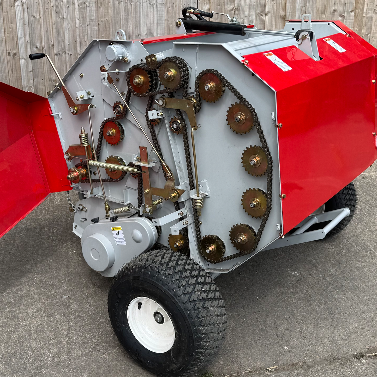 Crytec 870 Compact Round Mini Hay Baler For Tractor Small Holding Farm