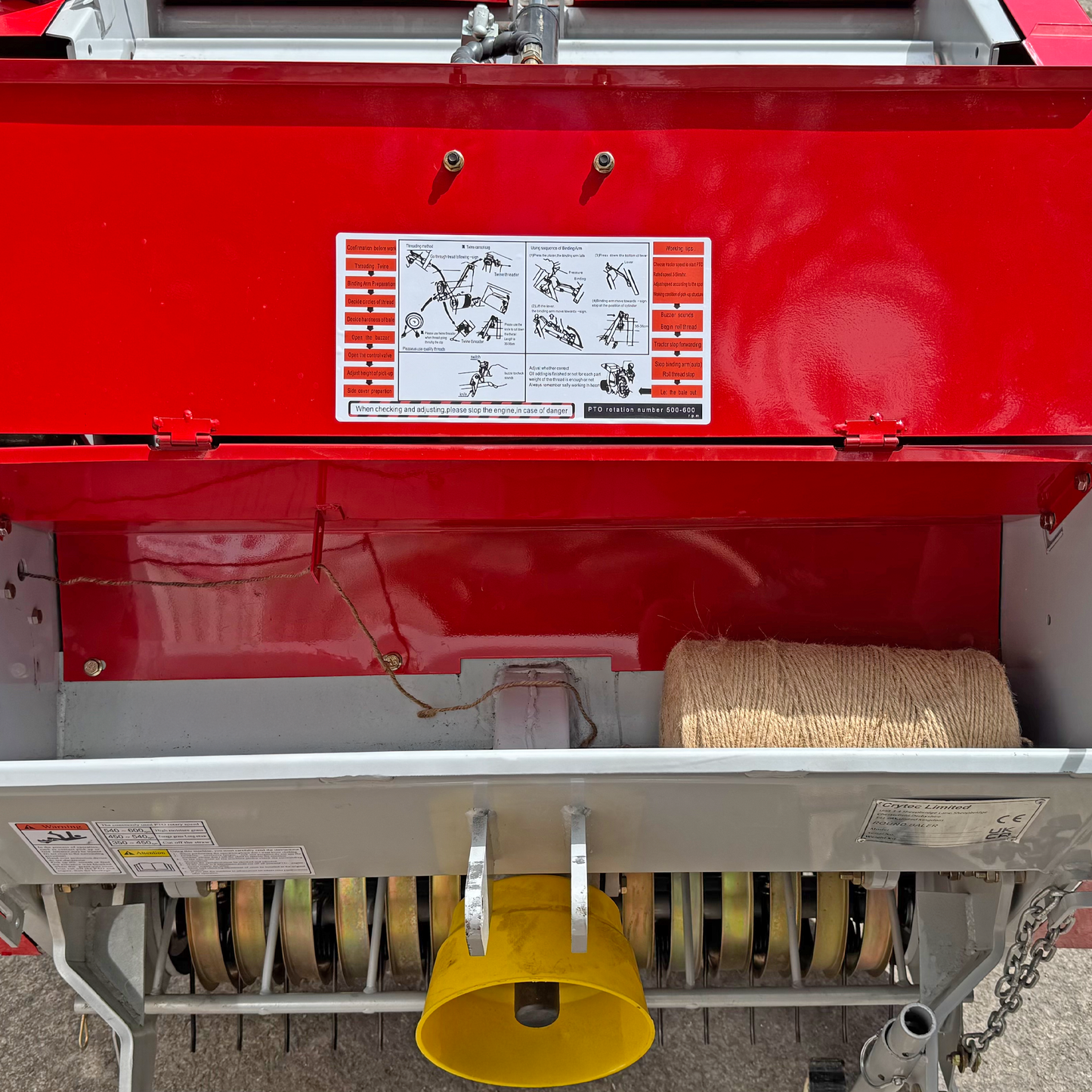 Crytec 870 Compact Round Mini Hay Baler For Tractor Small Holding Farm