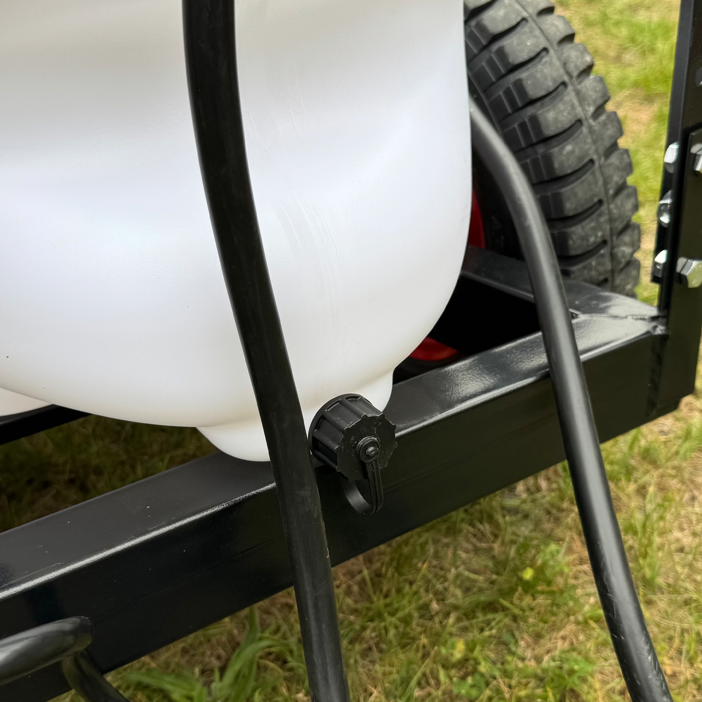 Crytec ATV Quad Sprayer 60 Litre With Towable Trailer Weed Sprayer 4x4 Garden Feeding