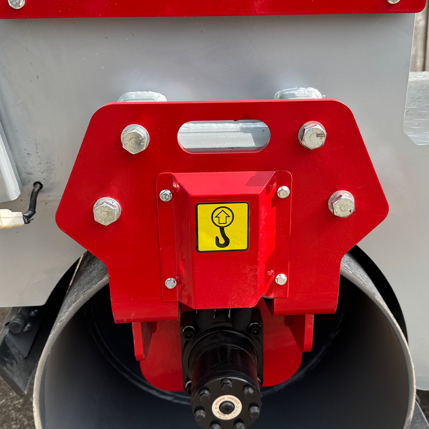 Crytec l CRR1500 l Ride On Diesel 1.5 Tonne Twin Roller l Engine l 11HP l 1.5 Tonne Hydraulic Tandem