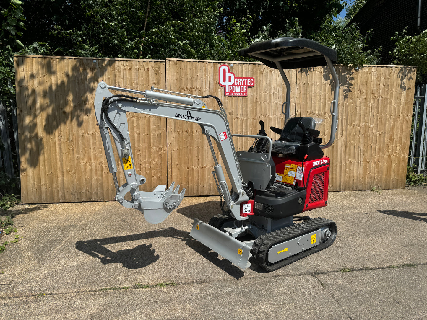 Crytec 1.2 Tonne Mini Excavator | Kubota Diesel Engine | 10.2KW Power | 1550mm Depth l Digger