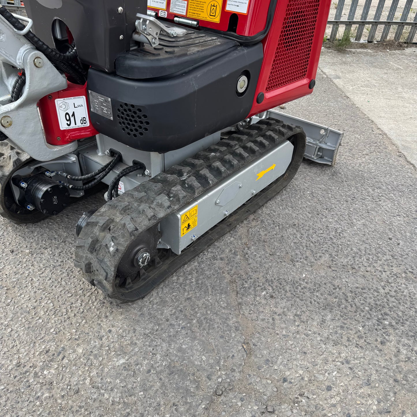 EX DEMO CREX10-PRO 1 Tonne Excavator WIth Joystick Controls Koop Diesel Engine