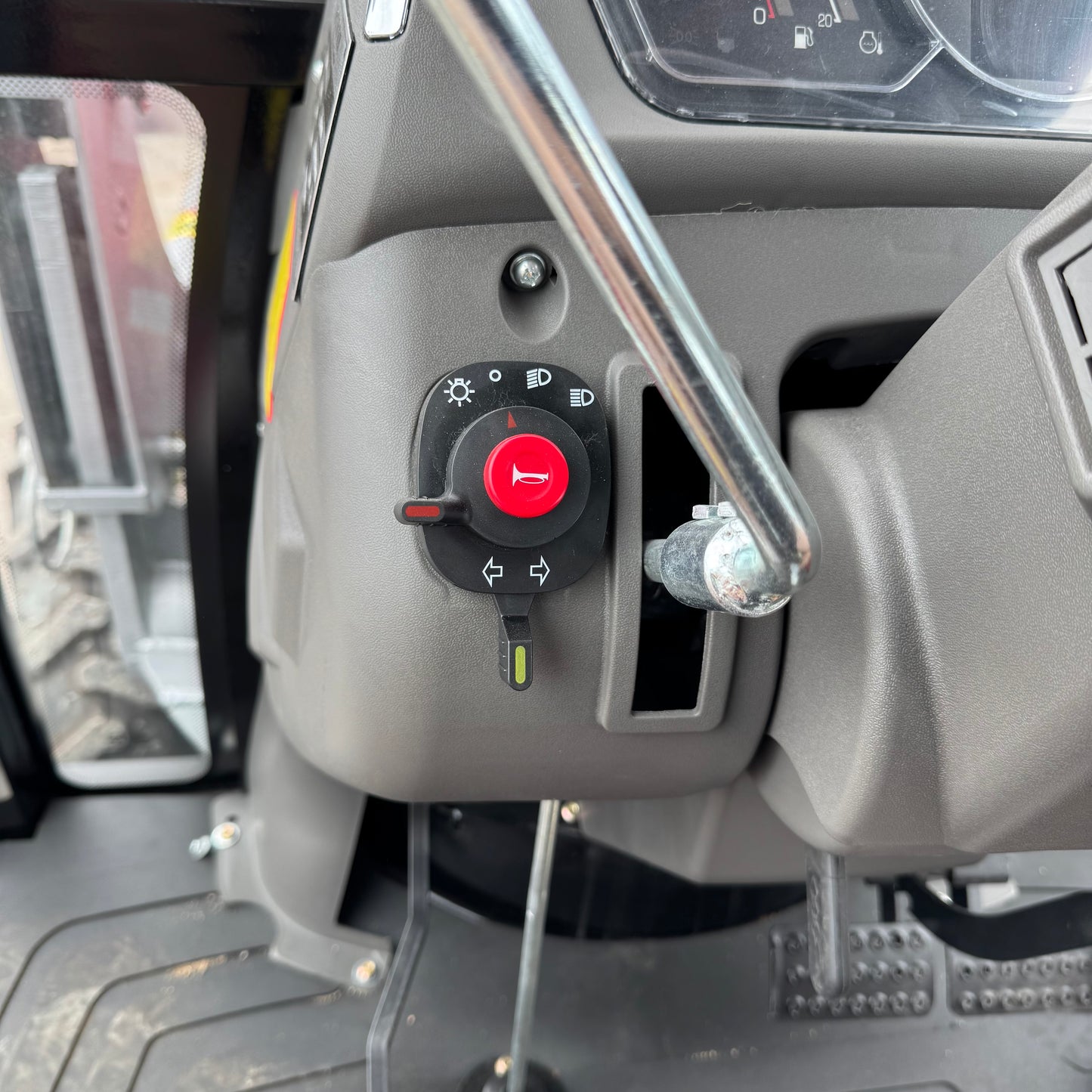 Crytec Power 504 Tractor – 50HP 4WD with Cabin + Front Loader + Forks