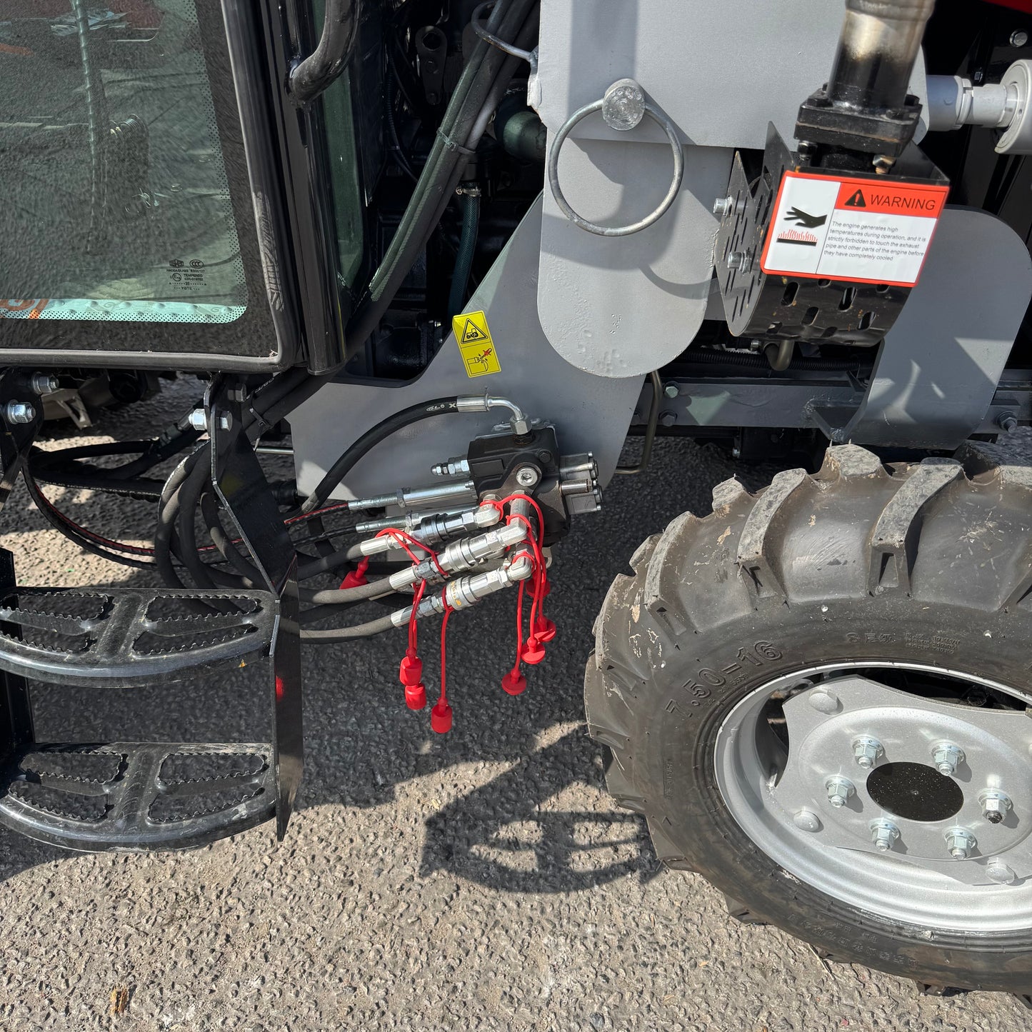 Crytec Power 254 Tractor – 25HP 4WD with Cabin + Front Loader + Forks