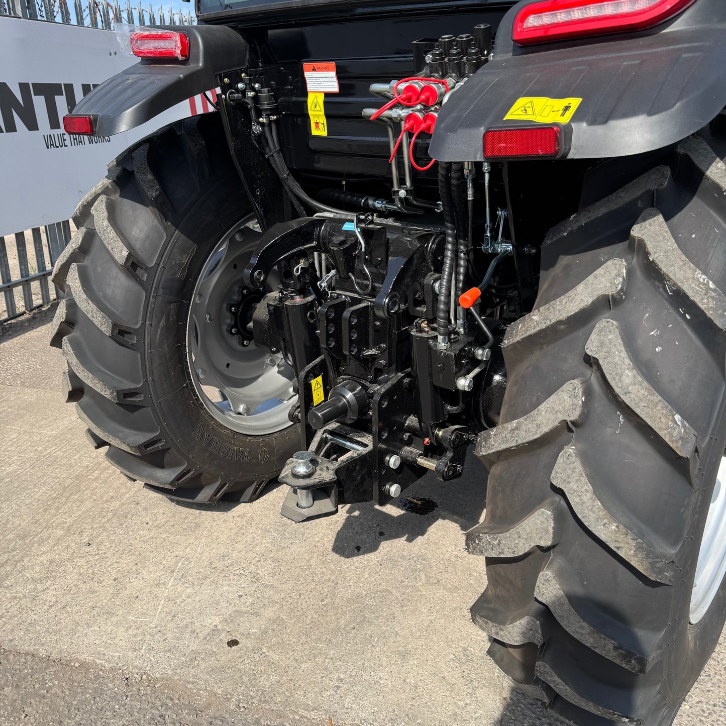 Crytec Power 704 Tractor – 70HP 4WD with Cabin, AC