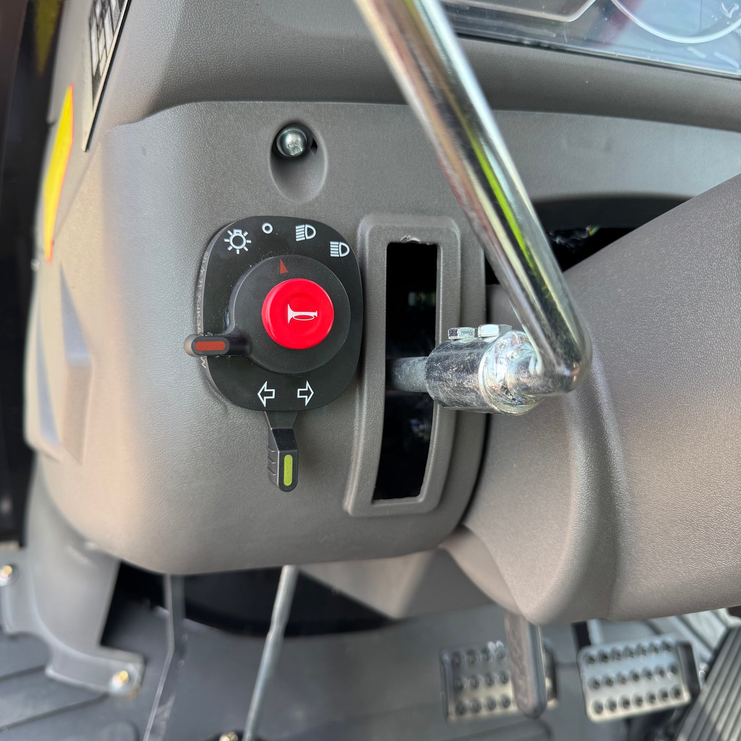Crytec Power 504 Tractor – 50HP 4WD with Cabin