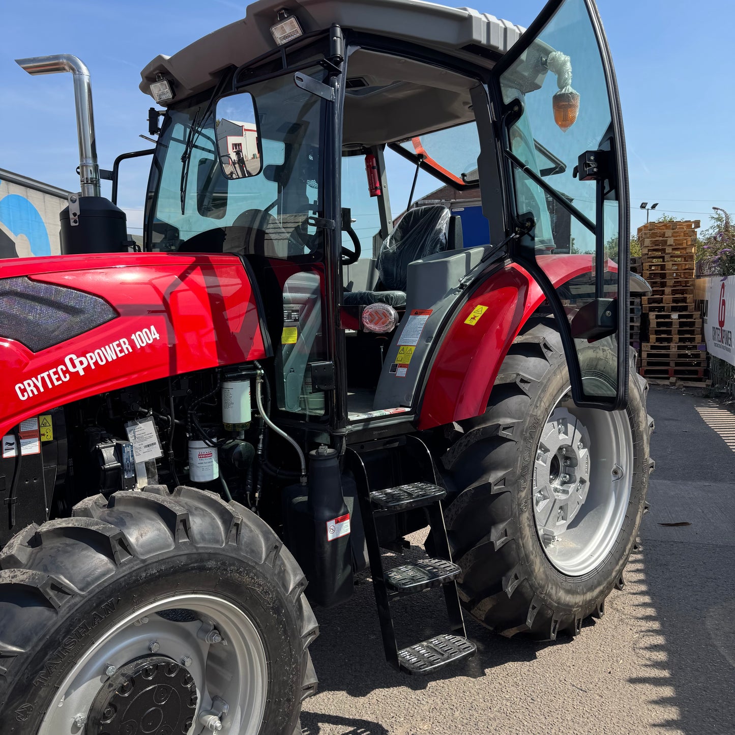 Crytec Power 1004 Tractor – 100HP 4WD with Cabin, AC