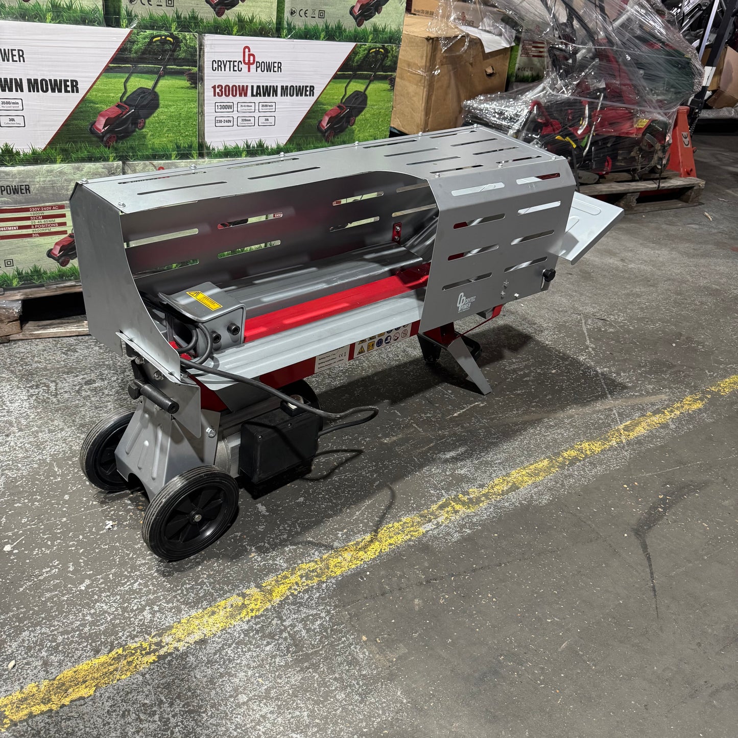 Boxless, New 7 Tonne Hydraulic Log Splitter