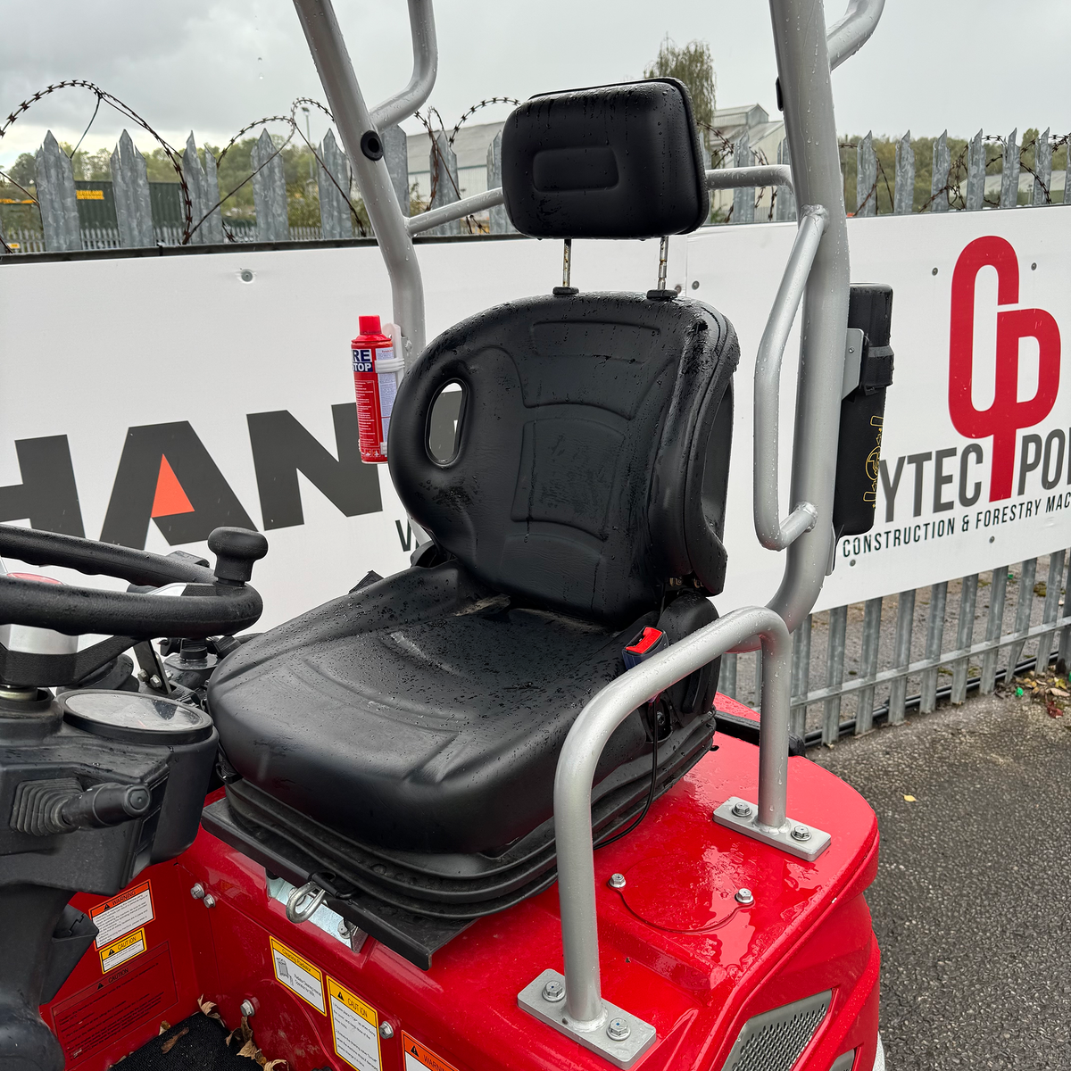 EX DEMO Crytec CRD130-K 1.5 Tonne Diesel Loader Kubota Engine