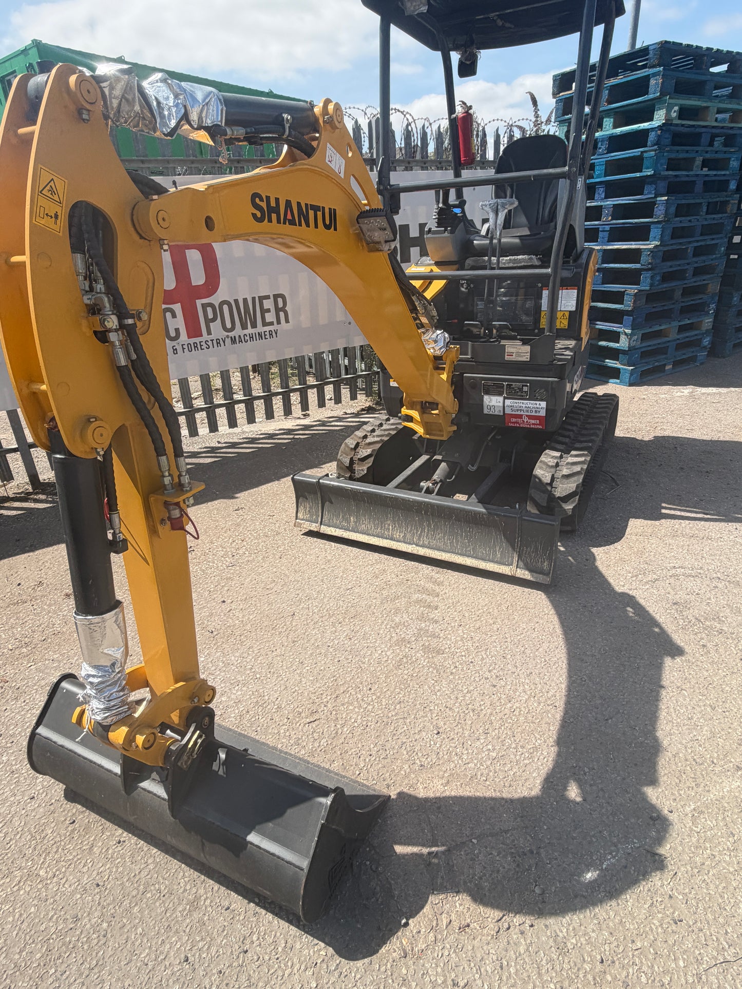 EX Demo Shantui SE17SR Mini Excavator | Kubota Engine Euro Stage 5 | 1800kg | 3 Cylinder