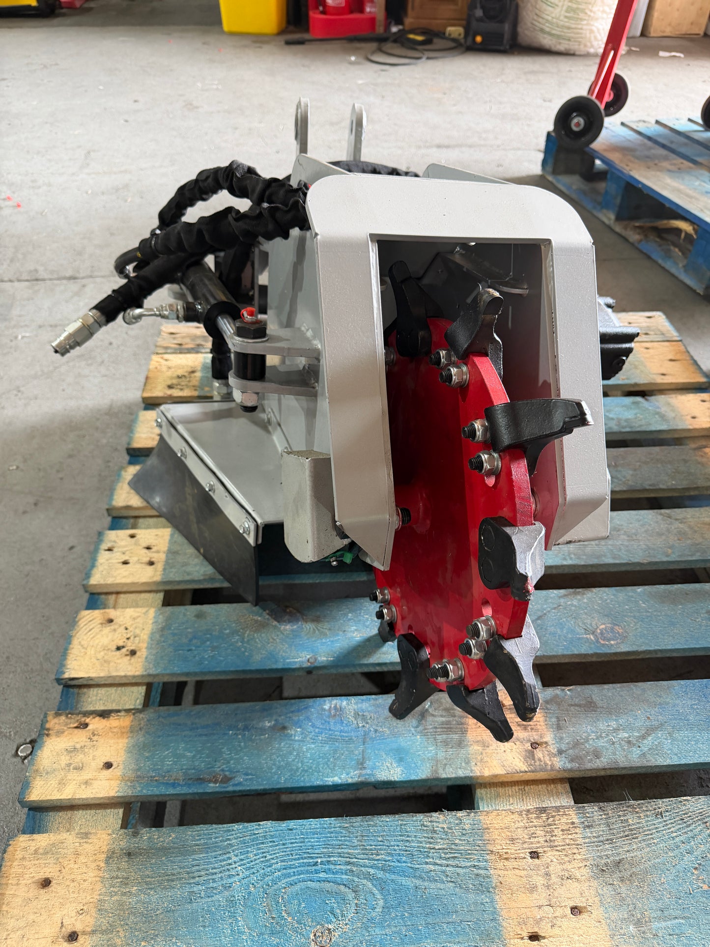 Crytec | CRT20-R | Hydraulic Tracked Trencher + Stump Grinder | 650mm Depth| Petrol Key Start | 19.5hp 500cc