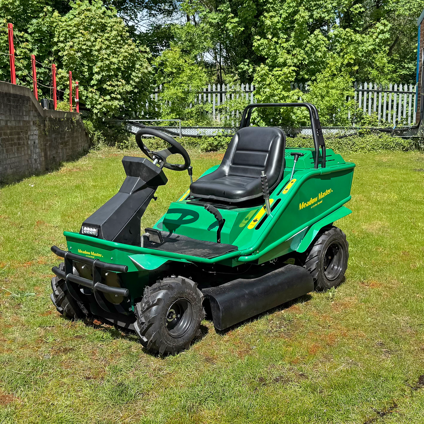Meadow Master Compact Rough Cut Ride On Mower Honda GX630