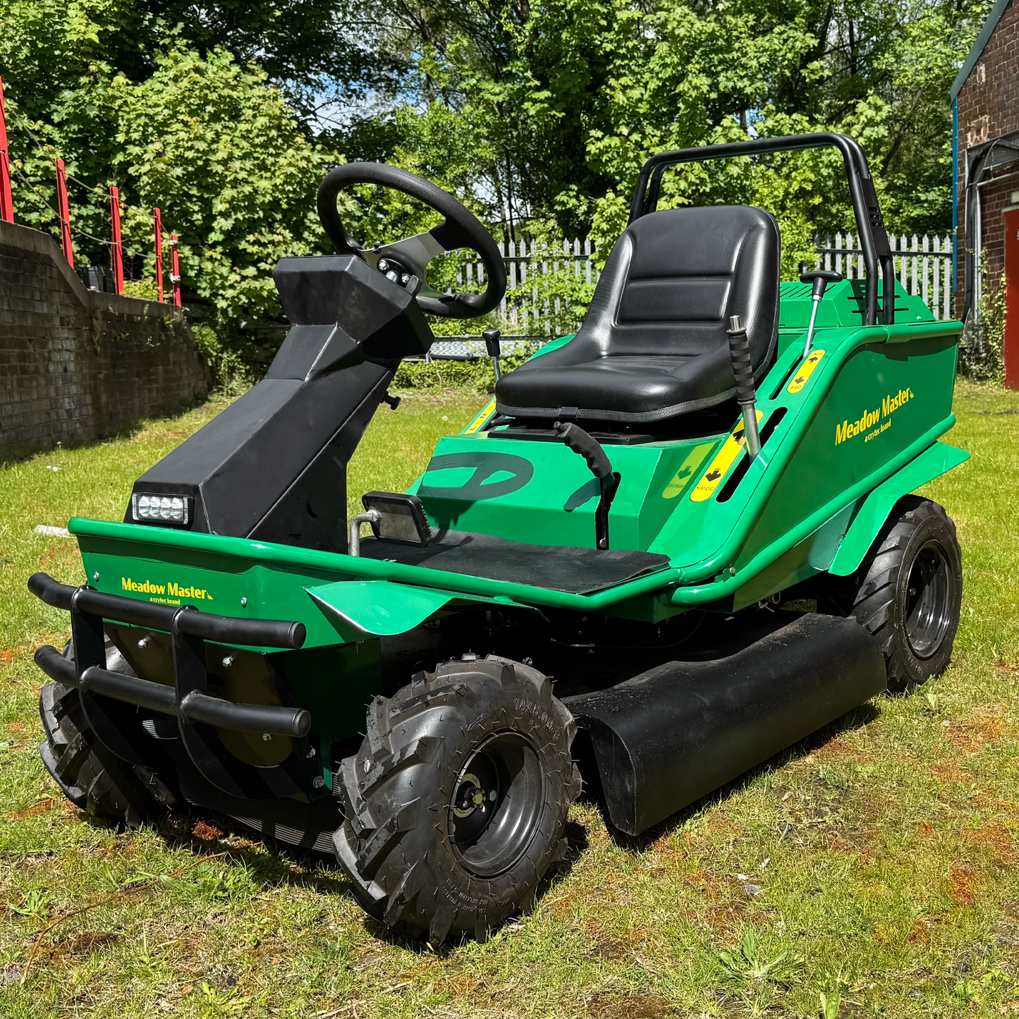 Meadow Master Compact Rough Cut Ride On Mower Honda GX630