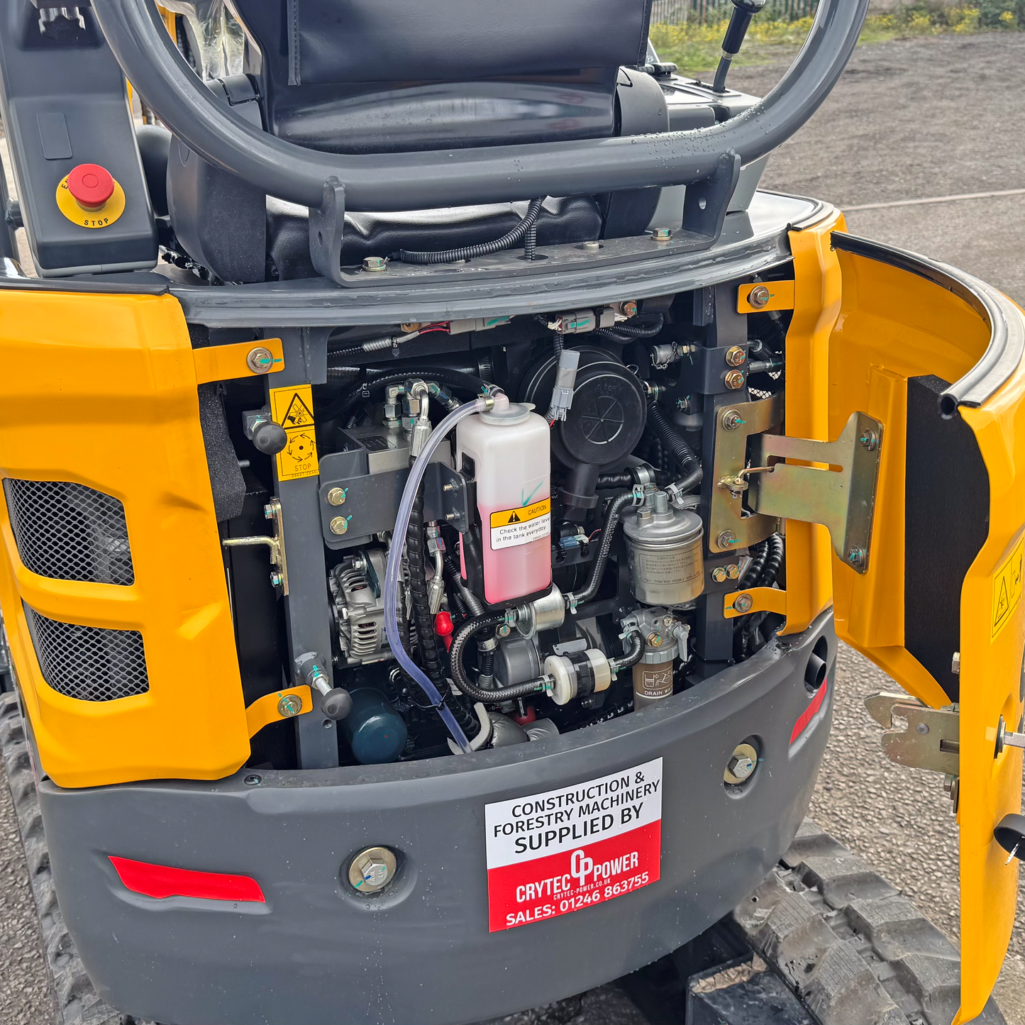 Shantui SE17SR Mini Excavator | Kubota Engine Euro Stage 5 | 1800kg | 3 Cylinder