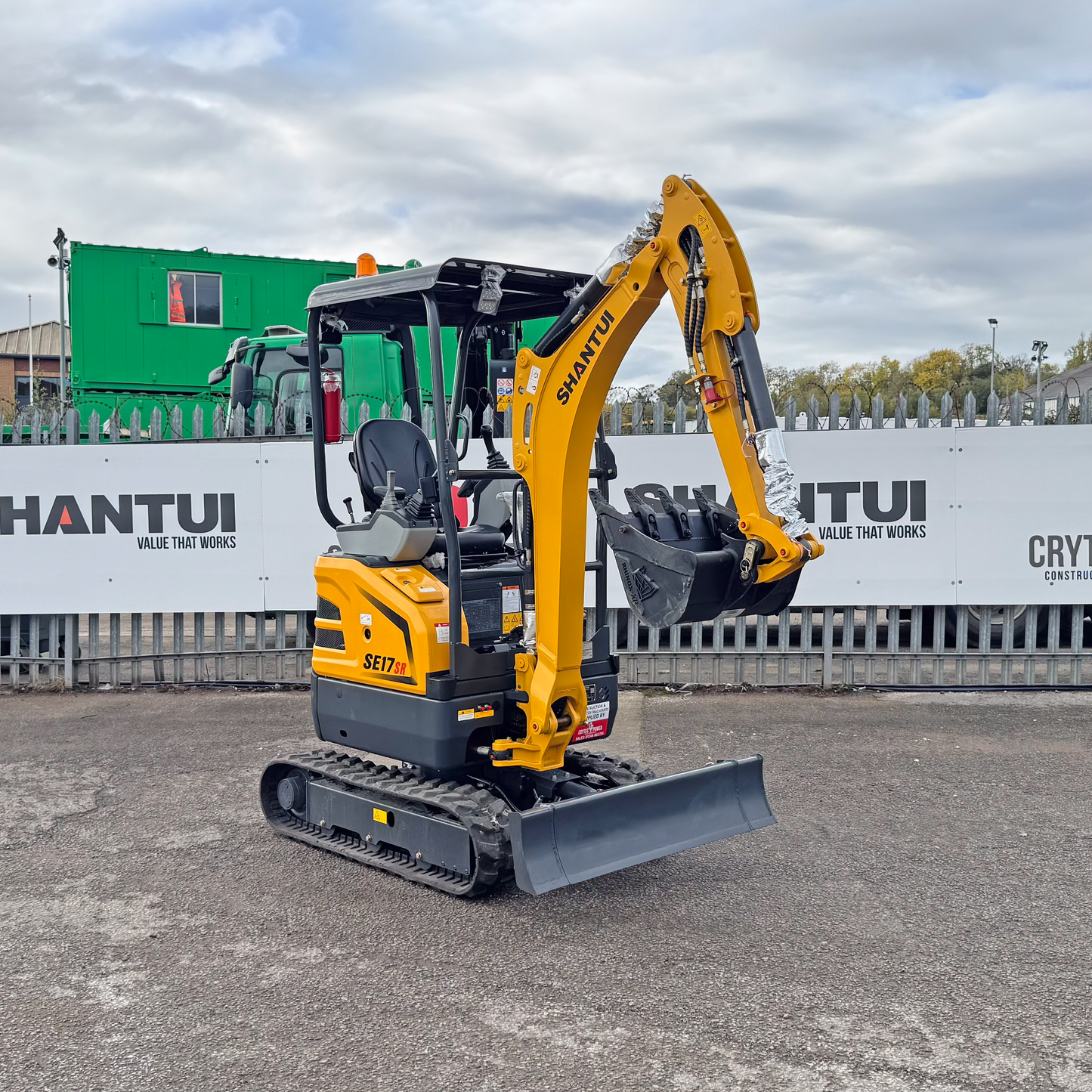 Shantui SE17SR Mini Excavator | Kubota Engine Euro Stage 5 | 1800kg | 3 Cylinder