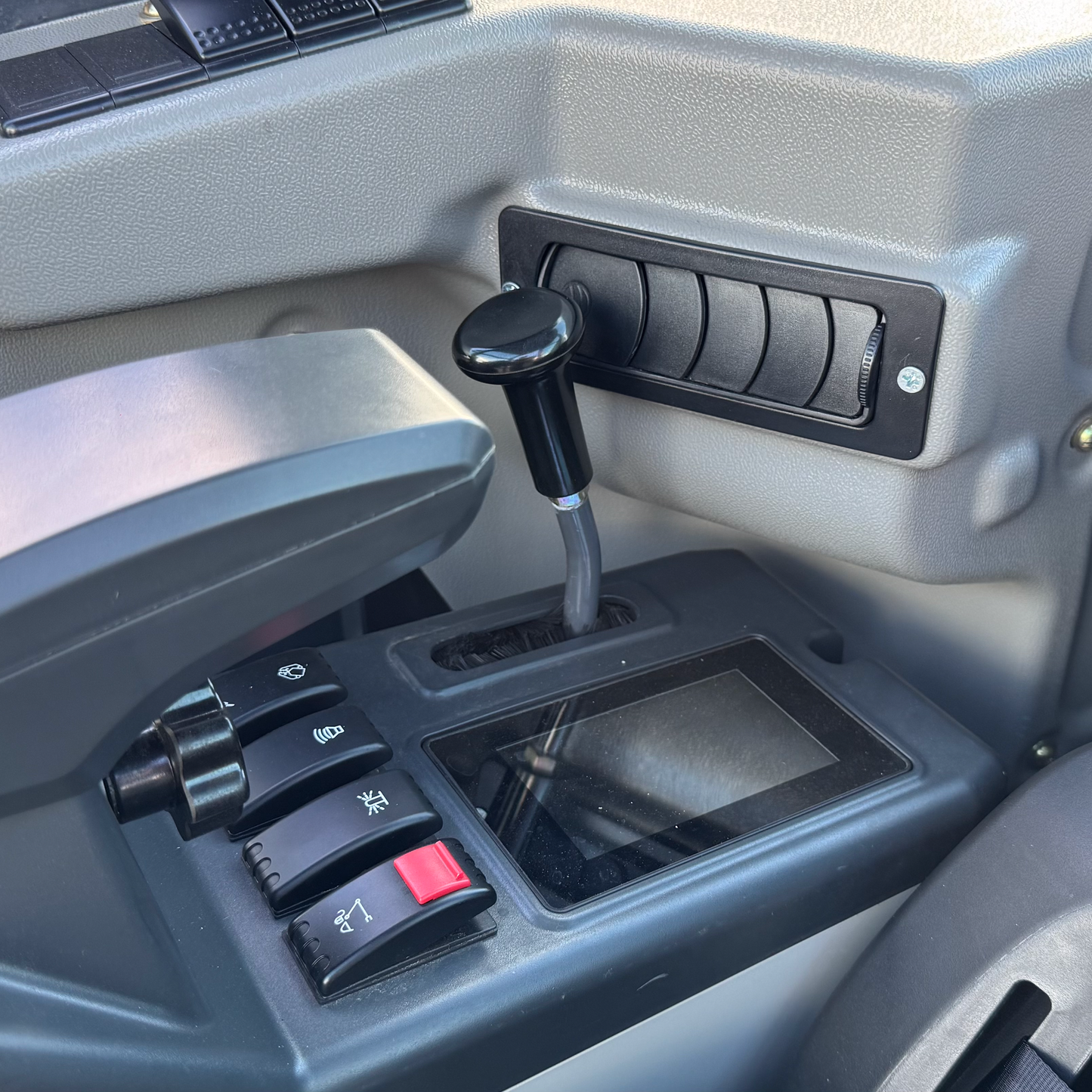 Shantui SE18SR Mini Excavator | Kubota Engine Euro Stage 5 | 1850kg | 3 Cylinder