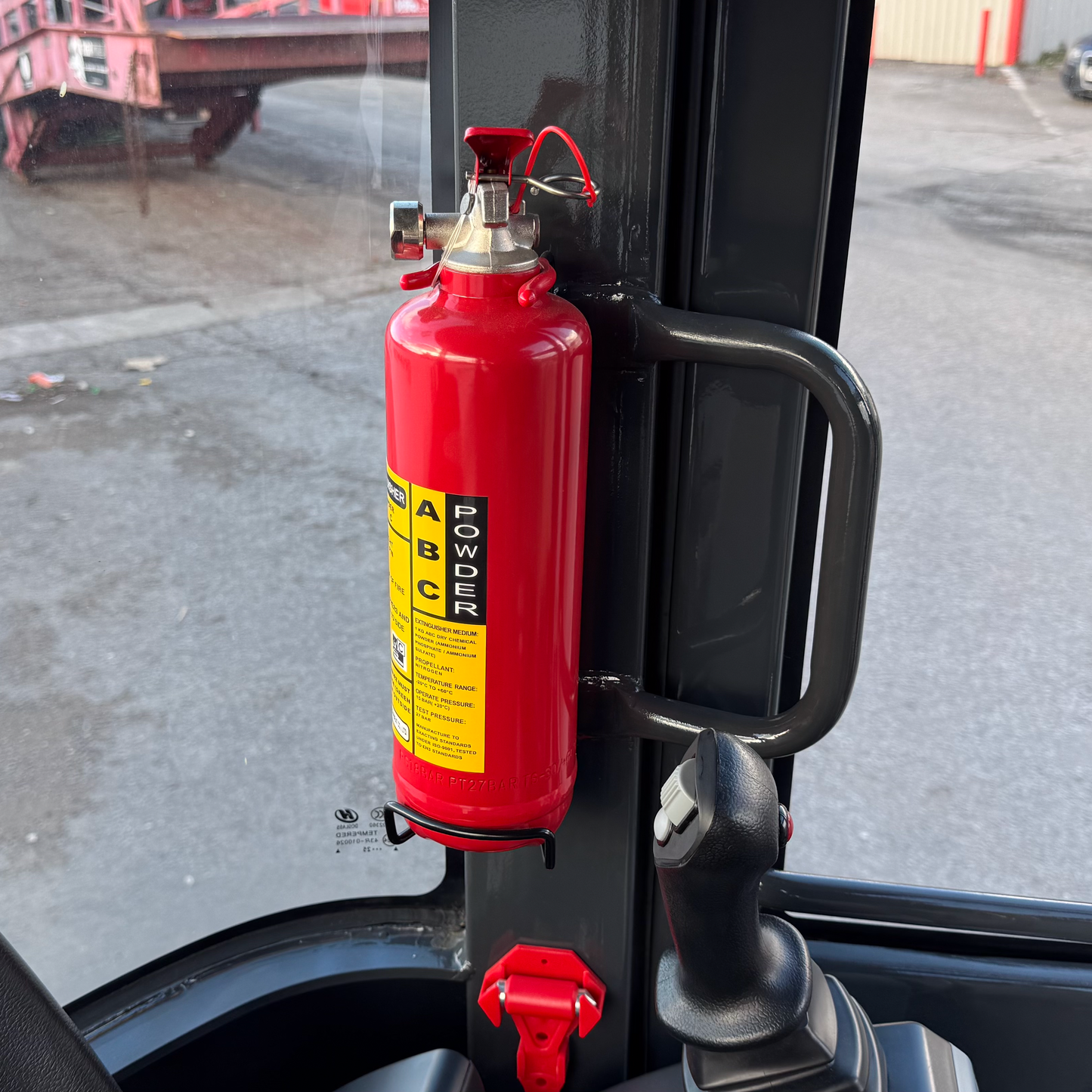 Shantui SE18SR Mini Excavator | Kubota Engine Euro Stage 5 | 1850kg | 3 Cylinder