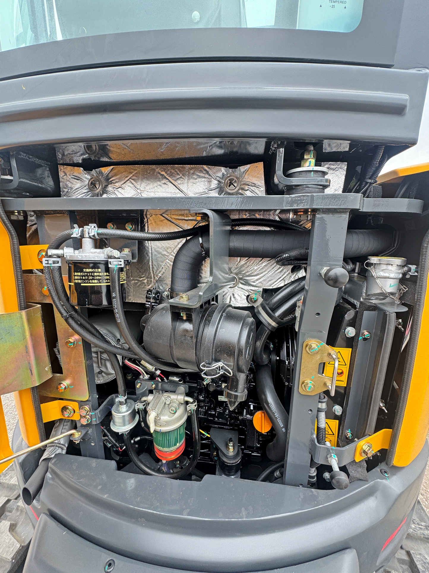 Shantui SE27SR Mini Excavator | Yanmar Engine Euro Stage 5 | 2750kg | 3 Cylinder