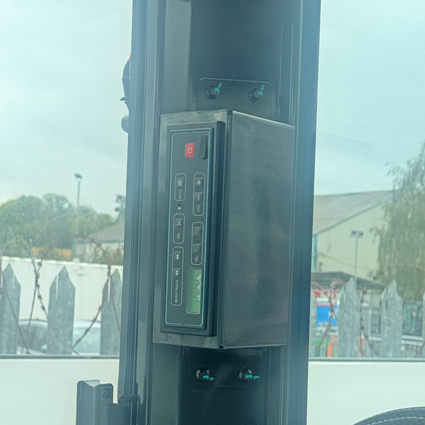 Shantui SE27SR Mini Excavator | Yanmar Engine Euro Stage 5 | 2750kg | 3 Cylinder