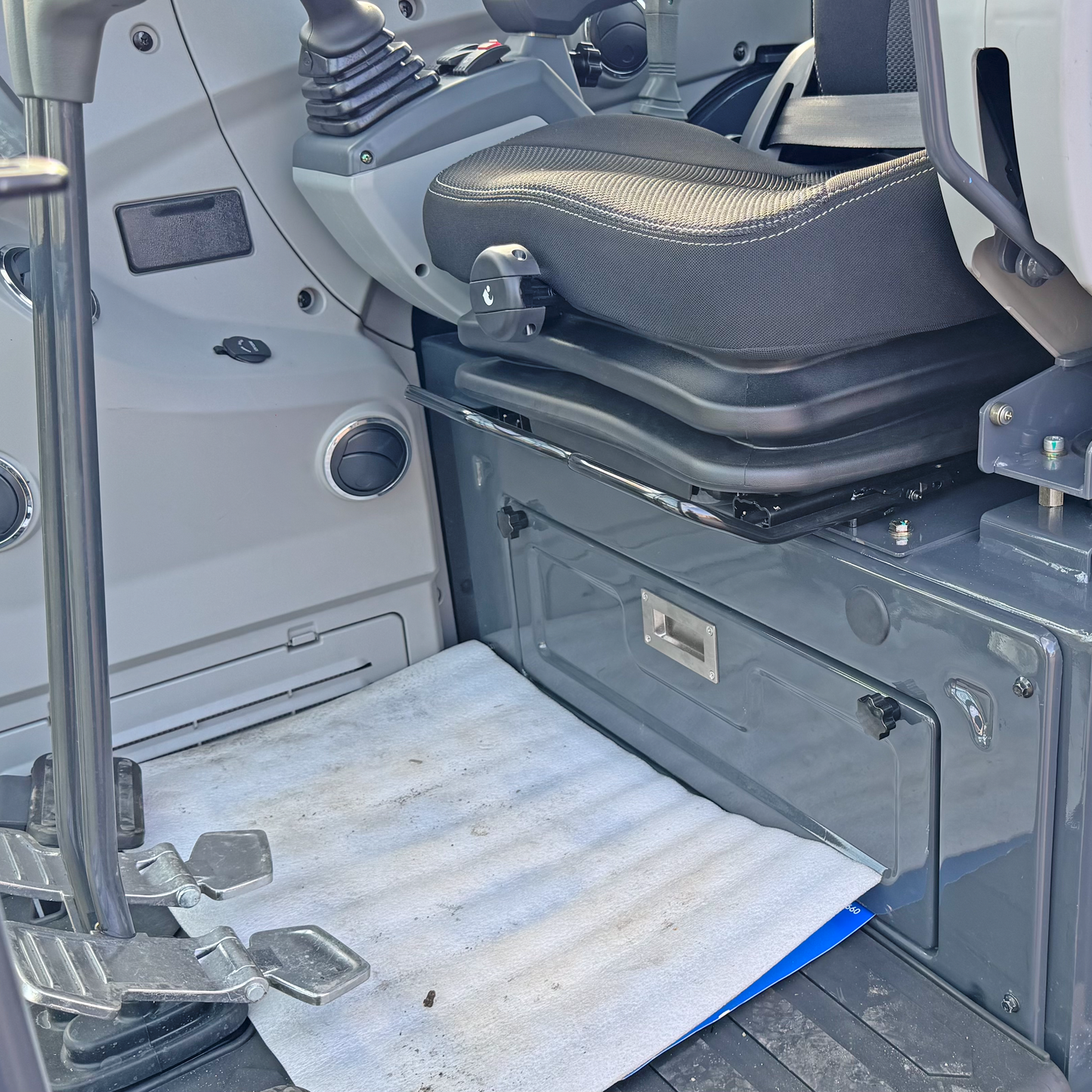 Shantui SE36SR Mini Excavator | Yanmar Engine Euro Stage 5 | 3800kg | 3 Cylinder