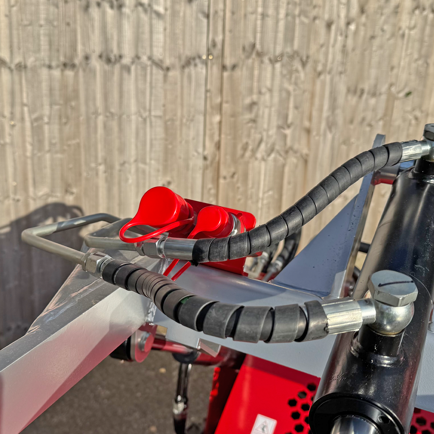 Crytec Mini SKid Steer Loader 4X4 Drive 23HP Rato Engine