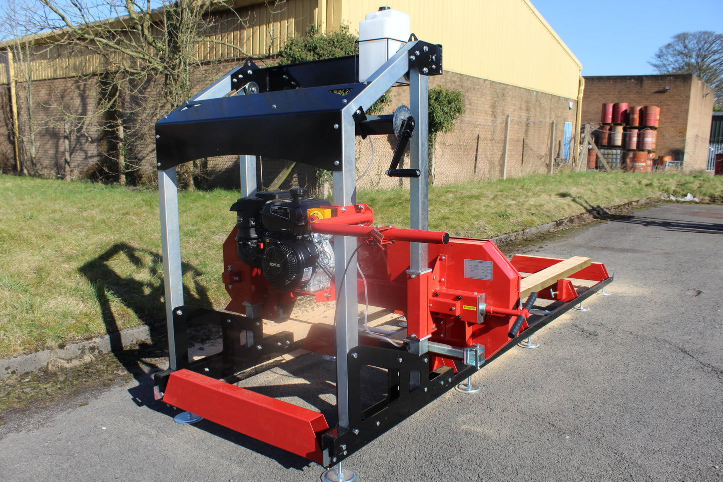 Crytec | SM4200 | Petrol Sawmill | 4 Metre Bed | 15HP 429cc Lifan